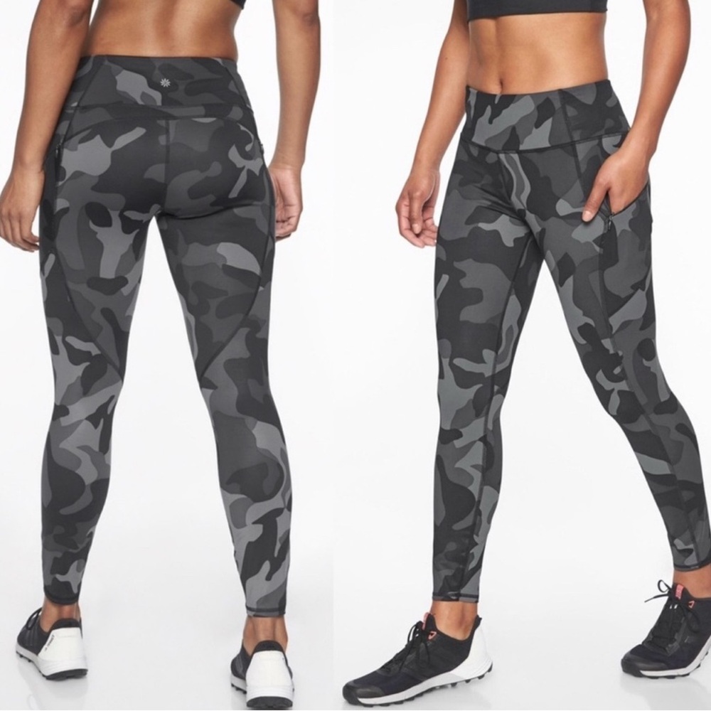 Athleta Camo Contender 7/8 tights leggings L
